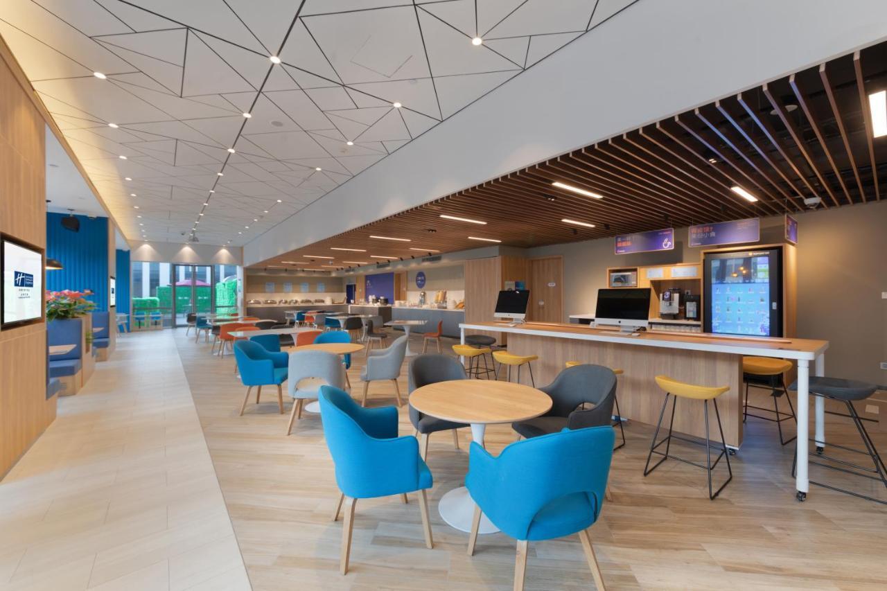 Holiday Inn Express Shanghai Huijin By Ihg Ngoại thất bức ảnh